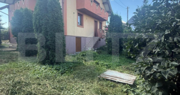 Casa cu etaj, 160 mp utili, 650 mp teren, Salcea