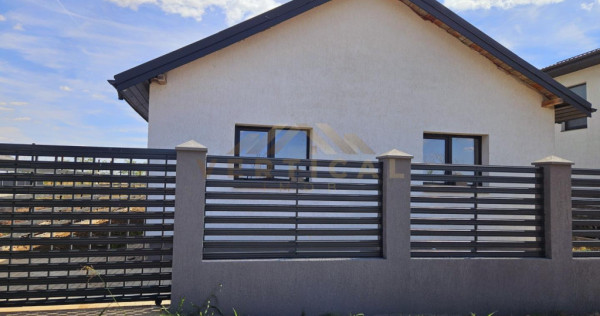 Casa parter 3 camere in comuna Berceni