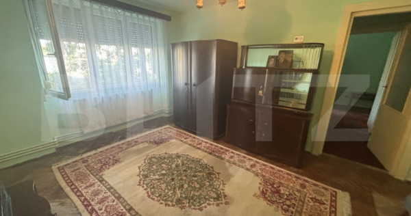 Apartament de vanzare, cu 2 camere, 50 mp, zona Drumul Botiz