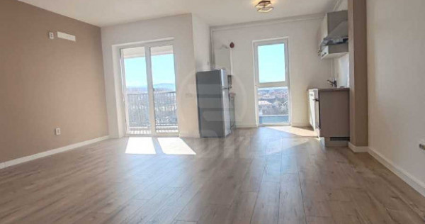 Apartament cu 2 camere, zona Vivo