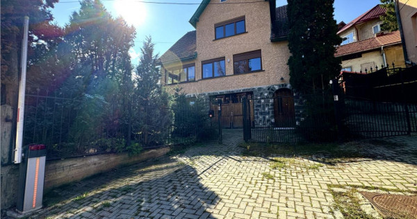 Casa de inchiriat in centru istoric ultracentral