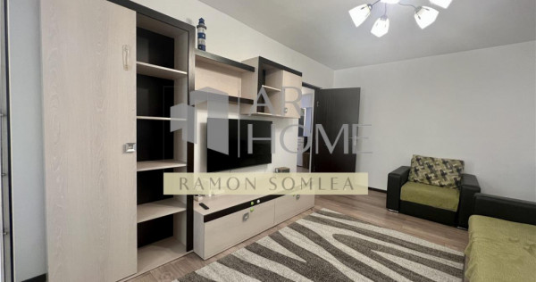 3 camere spatios cu centrala termica proprie, zona Malu Ros