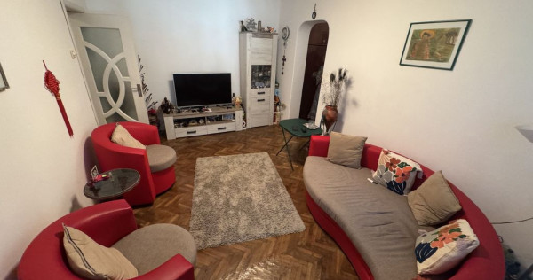 Apartament 4 camere zona City Park