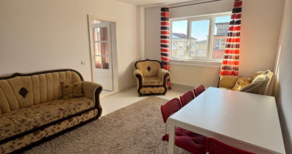 Apartament de vanzare, cu 2 camere, 40 mp, zona Hotvon