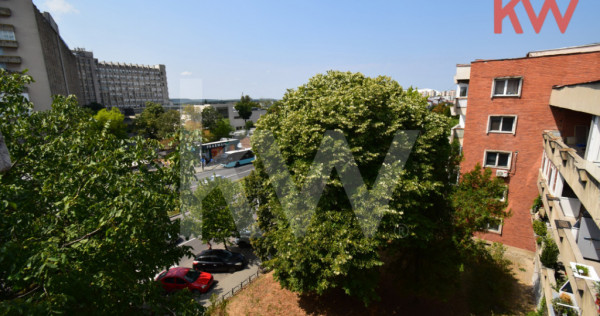 Apartament 4 camere, 1 Mai , Insula, centrala termica, langa