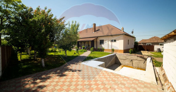 Vând/Schimb casă duplex 150 mp cu piscină – Turnu (1...