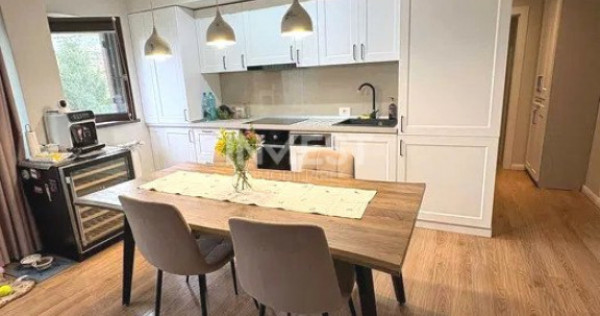 Apartament cu 3 camere *mobilat și utilat* - 300m de Hotel