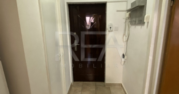 2 camere zona Berceni - acces rapid la Metrou