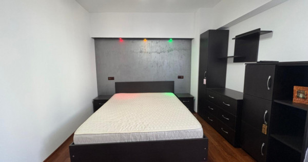 Apartament 3 camere, cu balcon generos, zonă ULTRACENTRAL?