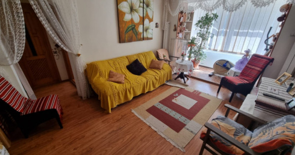 Pașcani Deal – apartament 2 camere 48 mp, mobilat și uti