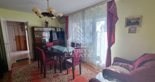 Aparatament 3 camere, centrala proprie, zona Circumvalati...