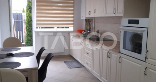 Apartament de inchiriat cu 2 camere si curte 20 mp Arhitecti