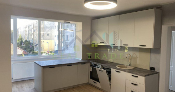 Apartament 2 camere decomandat Tractorul