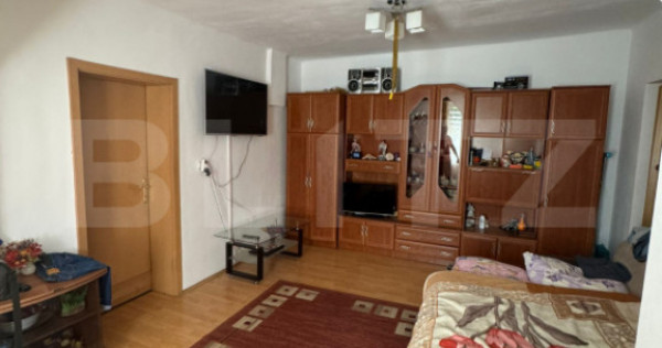 Casa de inchiriat, cu 2 camere, 85 mp, zona Marasti