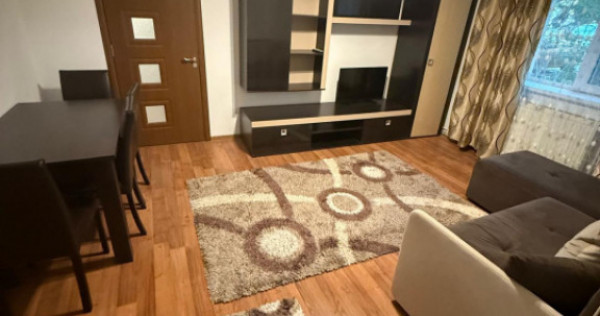 Apartament 3 camere, 60 mp, Calea București.