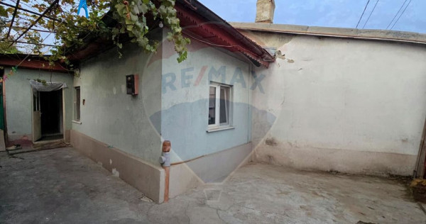 Casă de vânzare în zona Tei Toboc