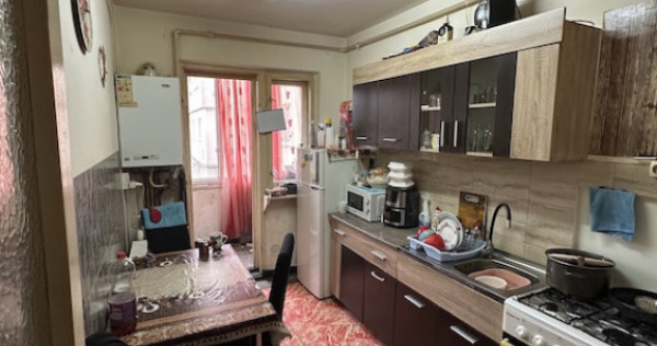 Apartament 2 dormitoare, 54 mp, Bulevardul Traian