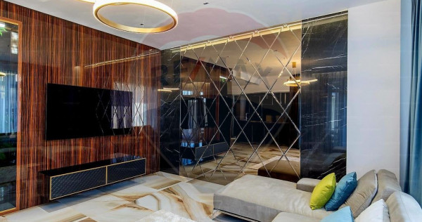 Casă / Vilă cu 4 camere de vânzare în zona Central