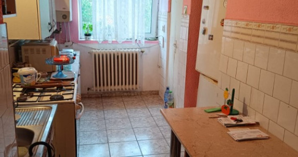 Apartament 2 camere ET 4 acoperit Decebal