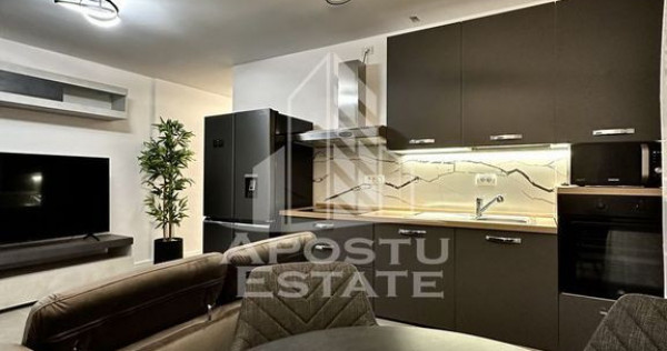 Apartament cu 3 Camere, Centrala loc de parcare, Zona Soa...