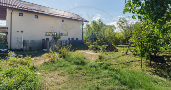 Teren intre case Bragadiru