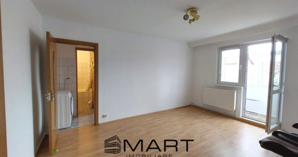 Apartament 2 camere renovat zona Vasile Aaron