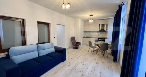 Casa 2 camere, 43 mp, zona Centrala