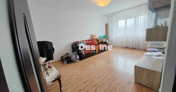 CUG - Apartament 3 camere DECOMANDAT 77 mp