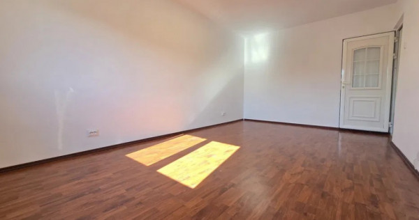 Apartament 3 camere decomandat Galata