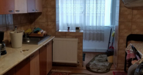 Apartament 2 camere, confort 1 decomandat, Progresu, Mobila