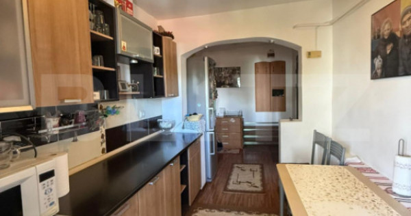 Apartament 2 camere, decomandat, zona centrala-Casa de Cultu