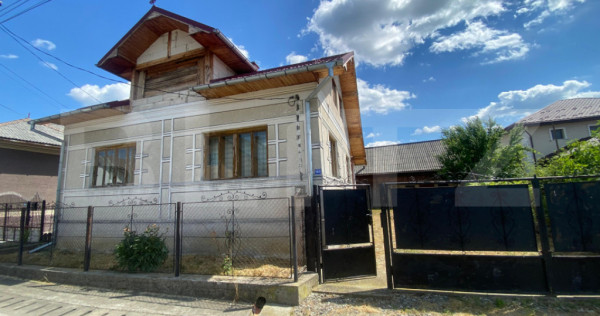 Casa de vanzare, in Mijlocenii Bargaului