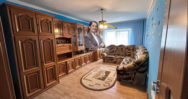 Bocsa Romana, Apt. 2 cam. Central