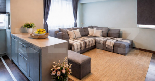 Apartament cu 3 camere, 2 bai, 66 mp /zona Tractorul