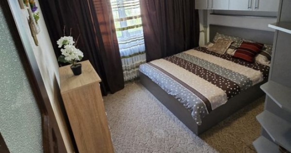 Inchiriez apartament 2 camere Apusului