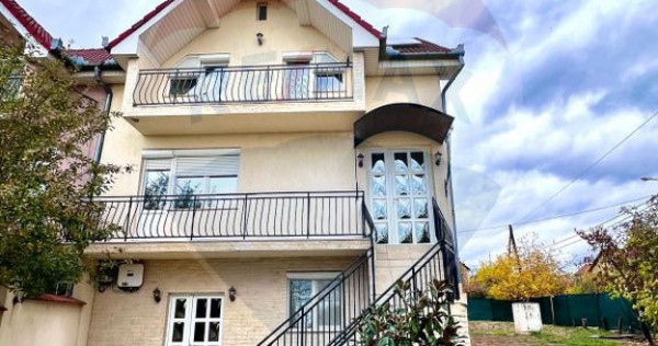 Casă / Vilă cu 7 camere de &icirc;nchiriat &icirc;n zona Oncea