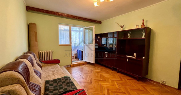 Apartament 3 camere Baza 3 - Carrefour