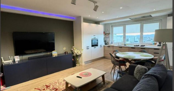 Apertament 3 camere,modern si spatios ,cu 2 locuri de parcar