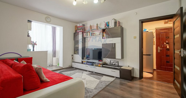 Apartament cu 2 camere de vânzare în zona Central