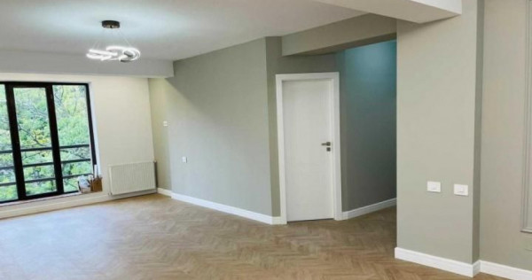 Spatiu cu destinatie de birouri cu chirias existent