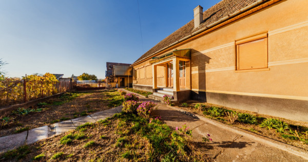 Casă - Seitin, judetul Arad
