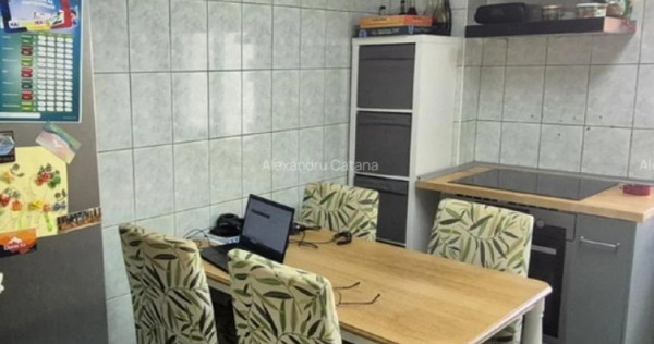 Apartament 4 camere, decomandat - zona Scriitorilor