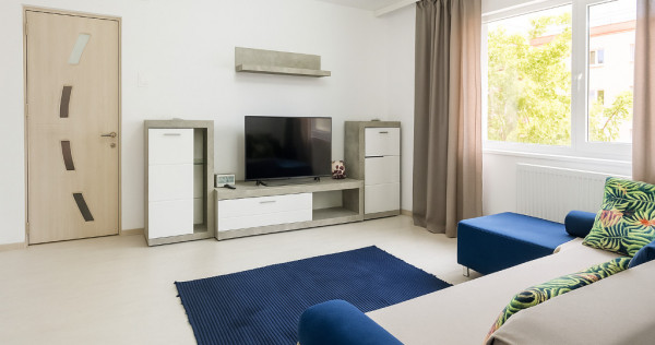 Apartament 2 camere, mobilat – Str. Spiniș, Sector 4-direct proprietar