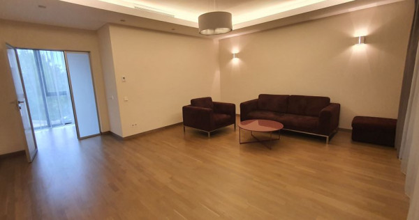 3 Camere Primaverii Bloc Boutique | Parcare | semi mobilat