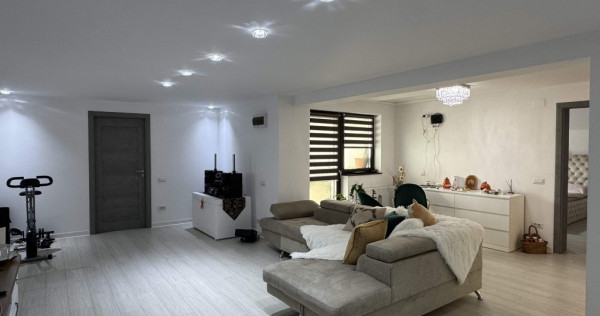 Vila P+M,GARAJ, T=741 mp,D=28m,an 2019,zona centrala-Palat de Justitie