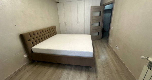 Garsoniera de inchiriat in zona Aparatorii Patriei