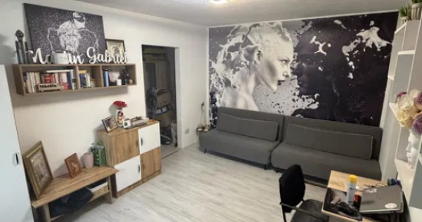 Apartament cu 2 Camere Semidecomandate - Etaj 1- Zona Ultracentral