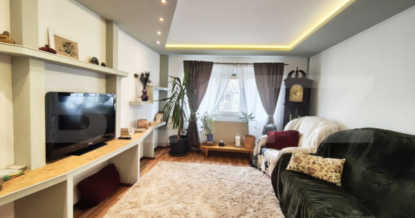 Apartament 4 camere, spatios, 2 bai, etaj 2, Rogerius – nu