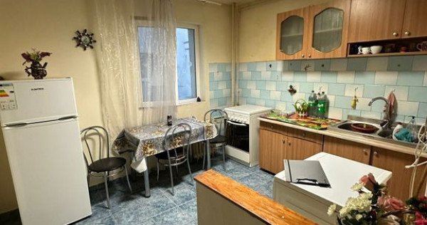 Apartament 3 camere decomandat Soseaua Giurgiului