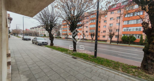 Spațiu Comercial de Închiriat.- Andrei Muresanu